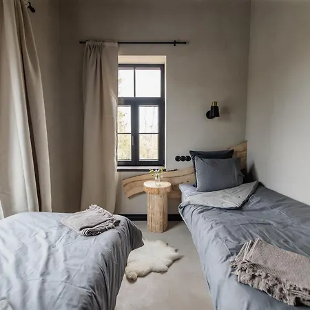 Ilmaveere Butiikhotell Ja Restoran * Obinitsa