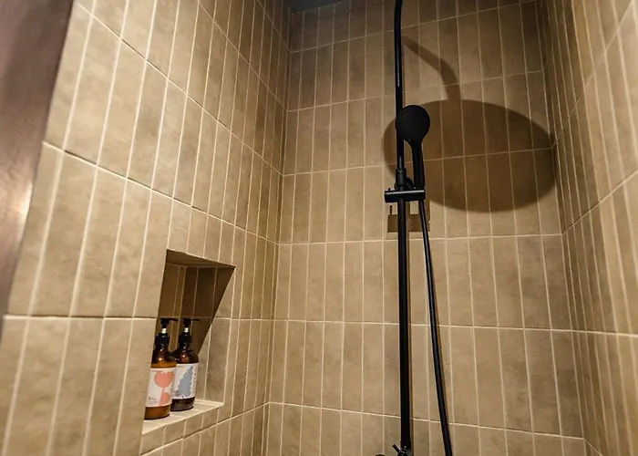 فندق Ilmaveere Butiikhotell Ja Restoran Obinitsa