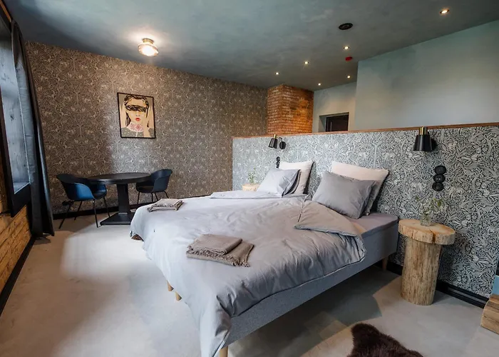 Ilmaveere Butiikhotell Ja Restoran فندق *