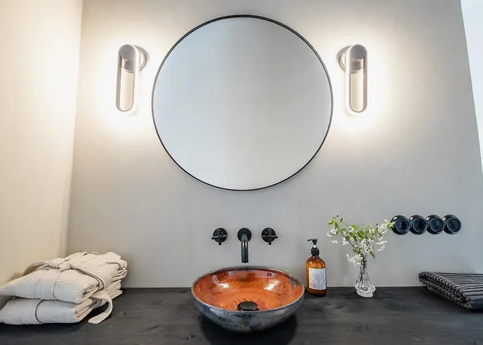 Ilmaveere Butiikhotell Ja Restoran Obinitsa