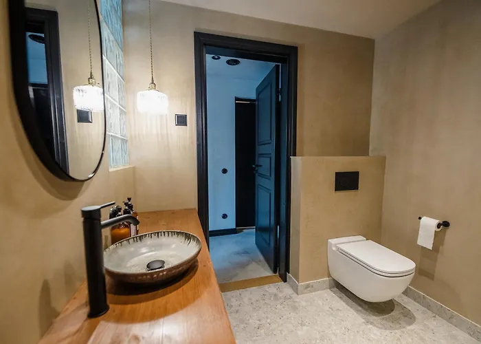 Ilmaveere Butiikhotell Ja Restoran * Obinitsa